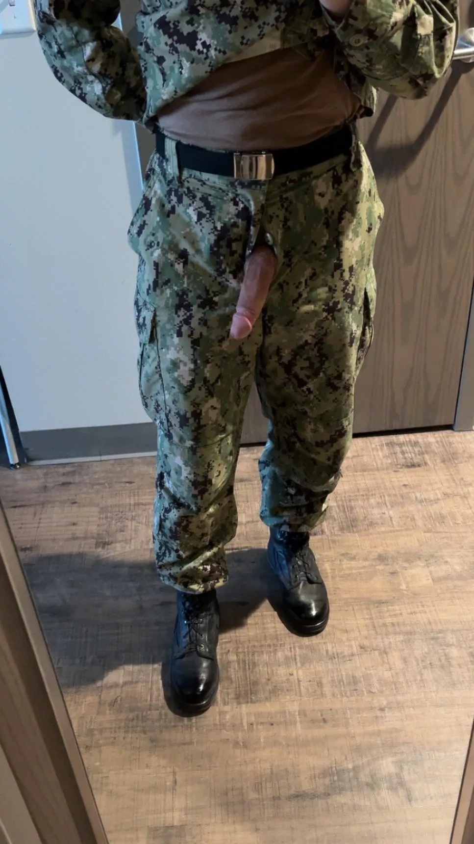 [22] what do you think? posted by ComplicatedAsh