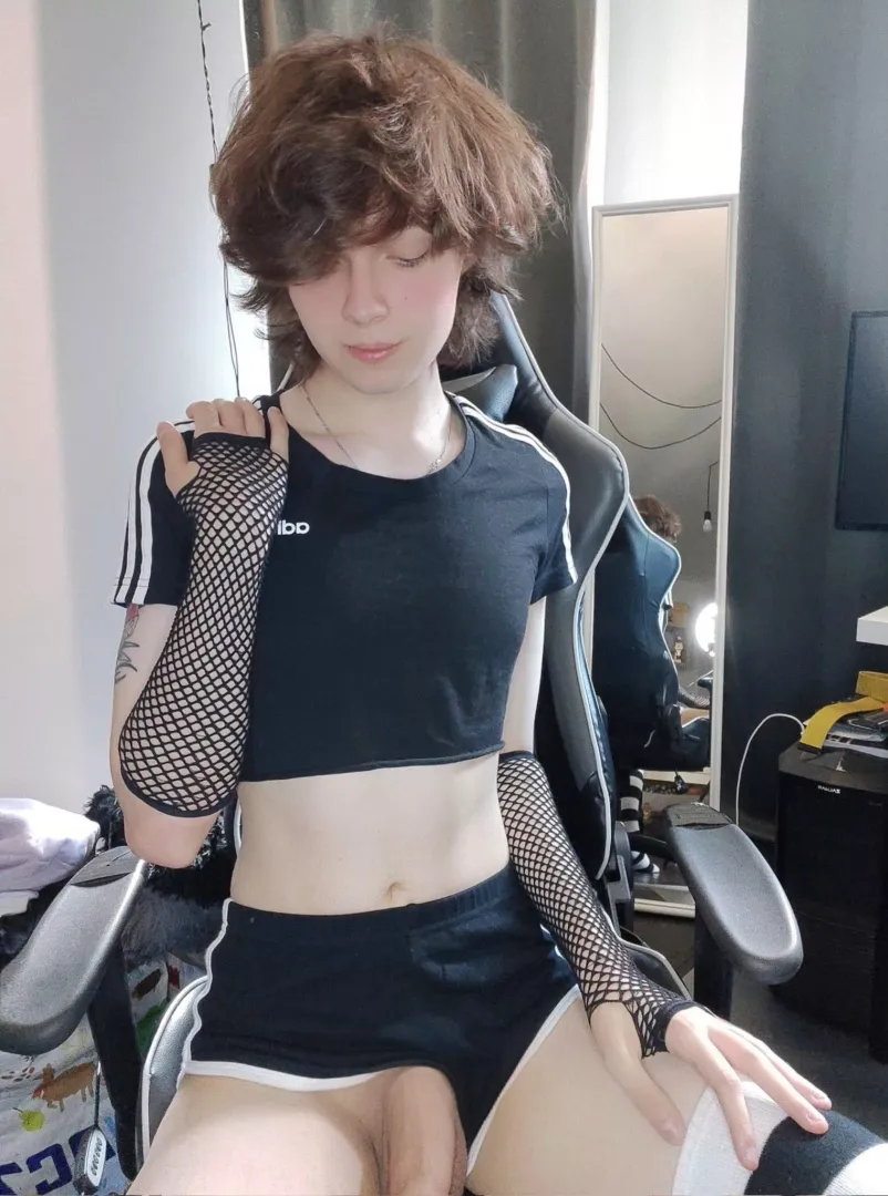 Be honest.. can I be your femboy? 🥺 by MaxHamster69