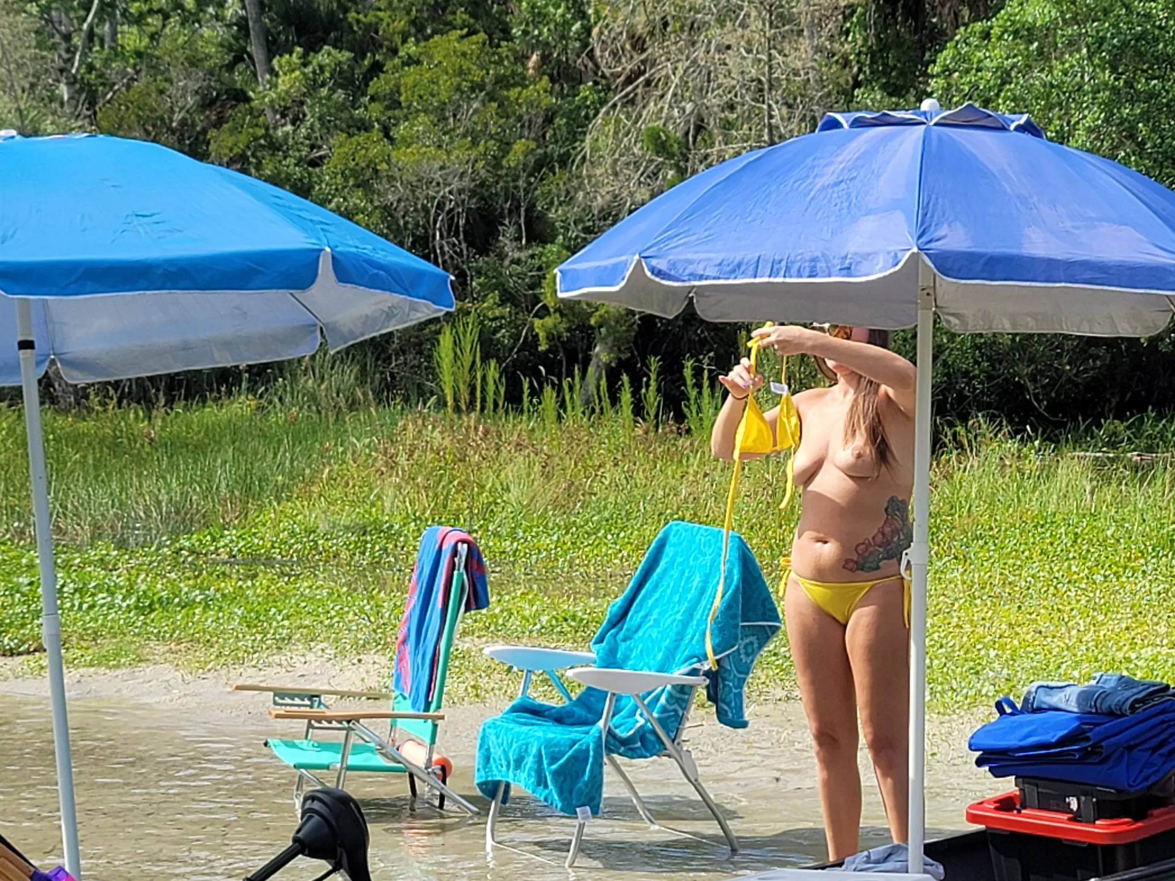 Canoe trip down through river with the wife is always lovely 😍  posted by Lessclothing