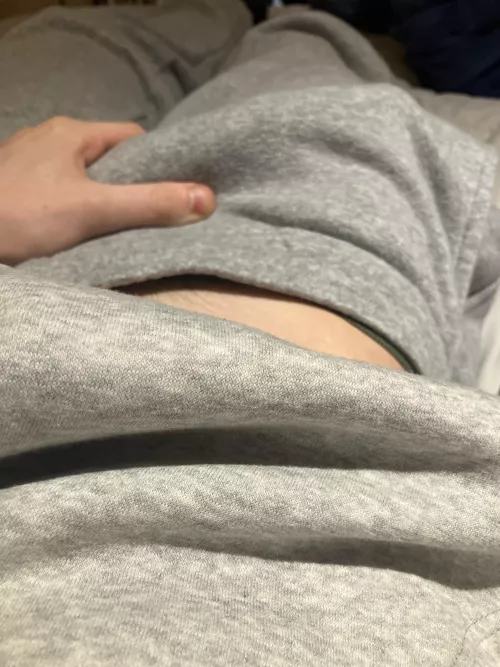 Could do with someone to lend a hand  by Defiant-Mongoose9112