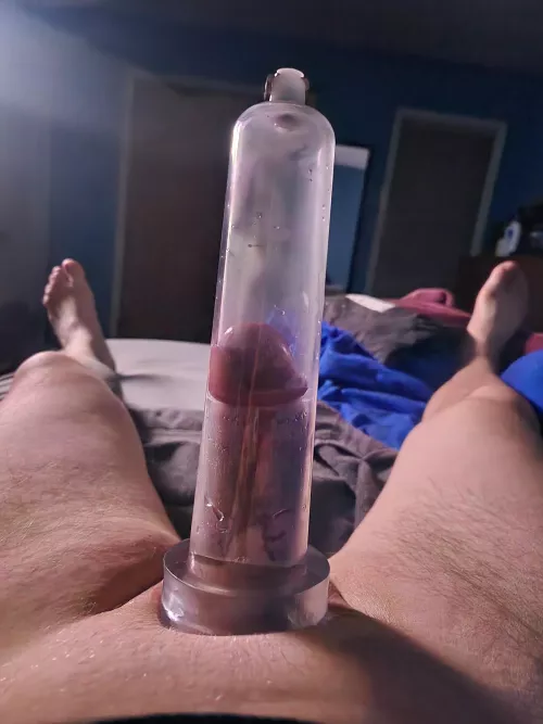 Cylinder seal. by moustachesxRxbadass