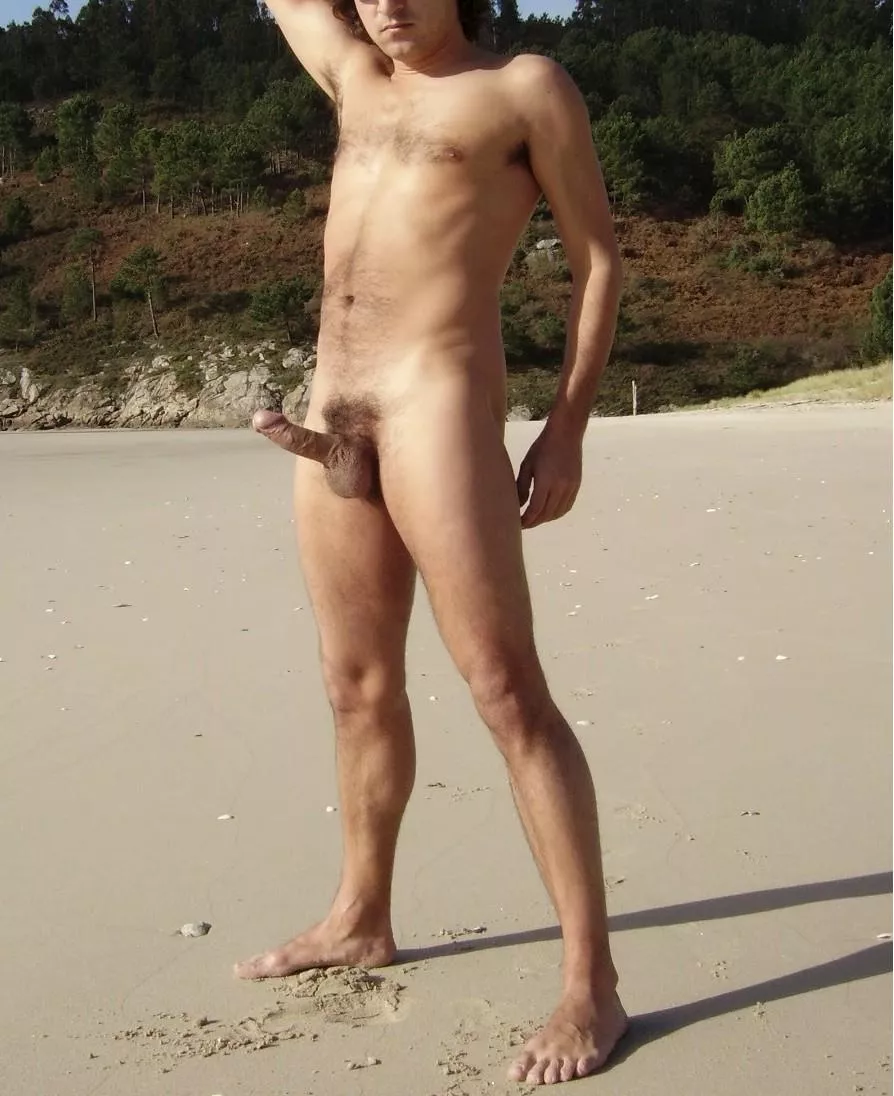 Feeling horny when I am naked at the beach  posted by bialber