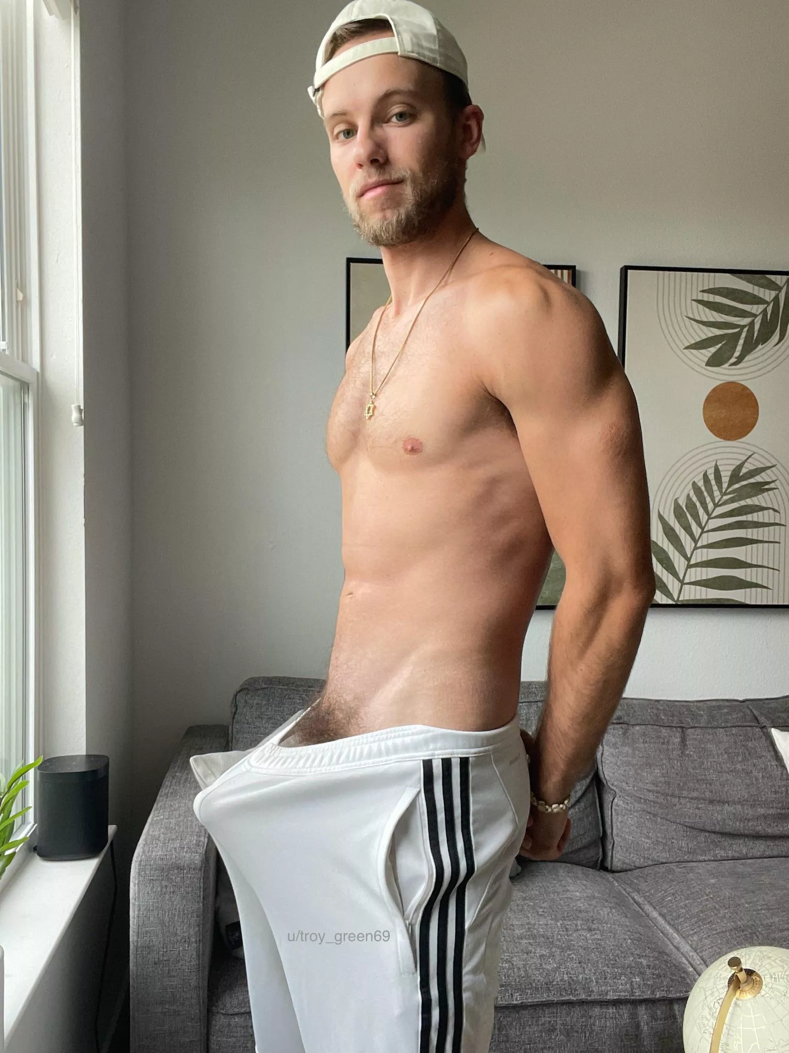 Have a severe case of morning wood posted by troy_green69