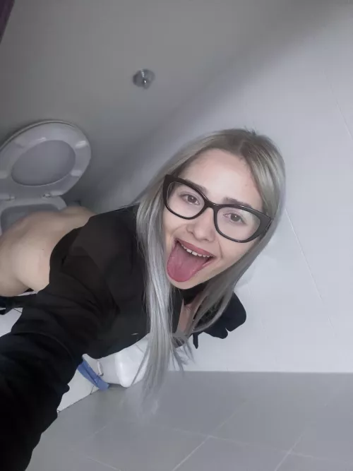 Hey babyyyyyyy by Sofy_Sofy