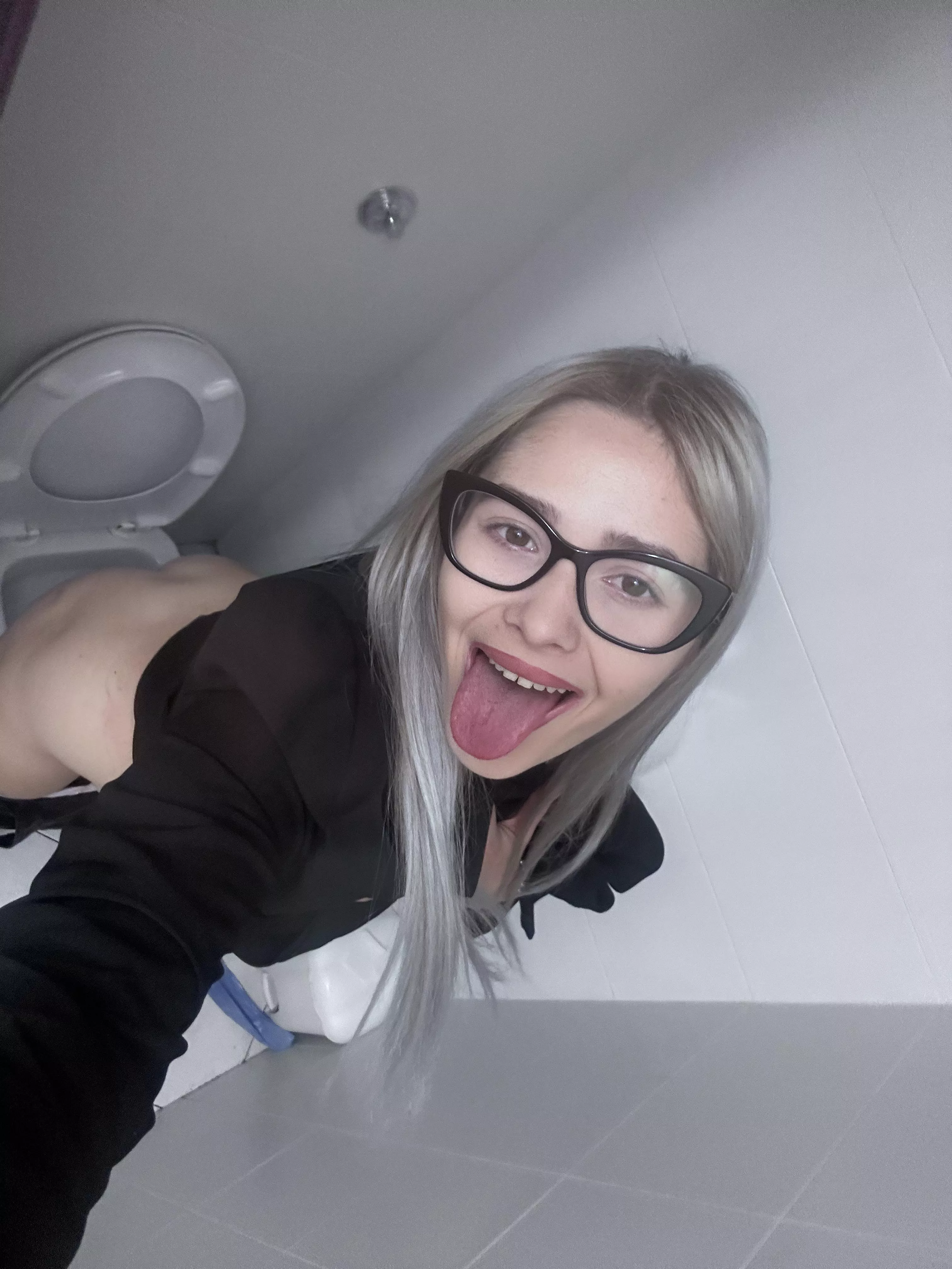 Hey babyyyyyyy posted by Sofy_Sofy