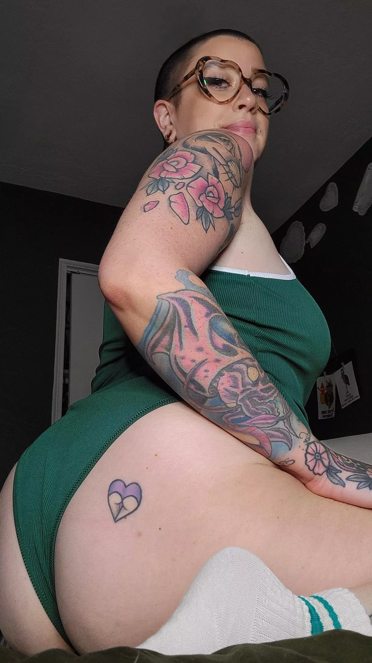 I guess it's a *little* short  posted by Kirsten_pamyu