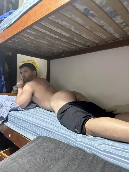 I'm crazy, my brother is sleeping on the top bunk😱 by realisiwak