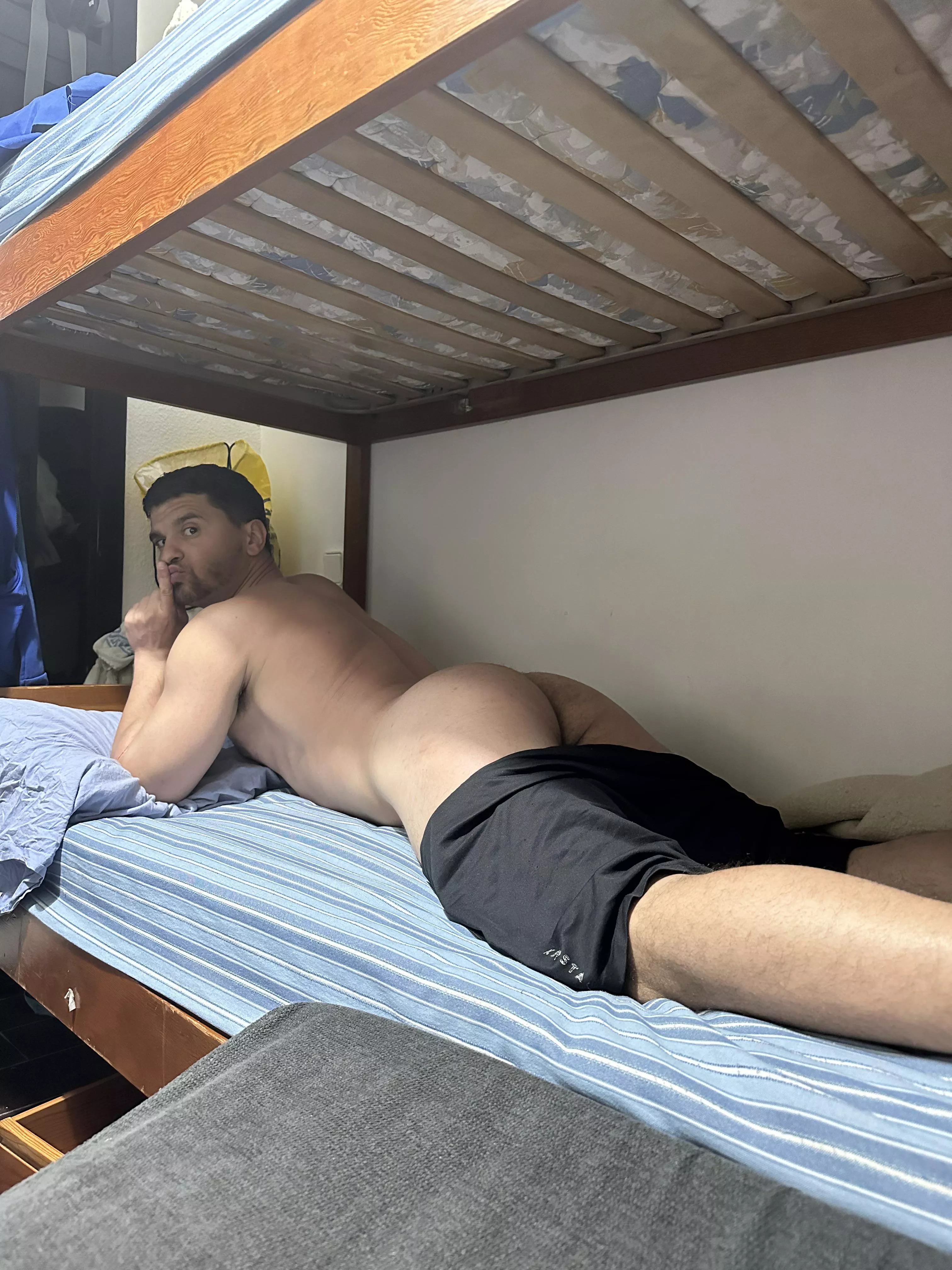 I'm crazy, my brother is sleeping on the top bunk😱 posted by realisiwak