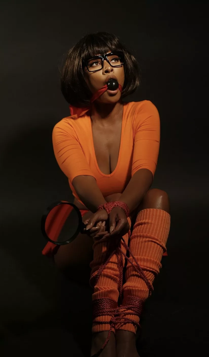 Jinkies... [F] posted by Im-DarkPhoenix