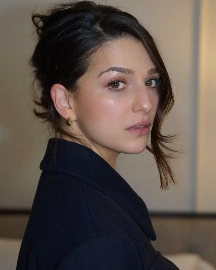 Marisa Abela posted by mlthm33