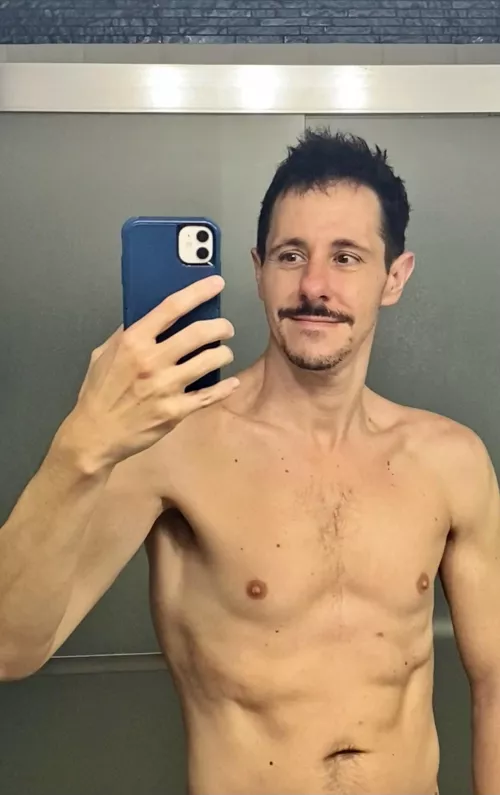 Messy hair after my shower  by rhh1977