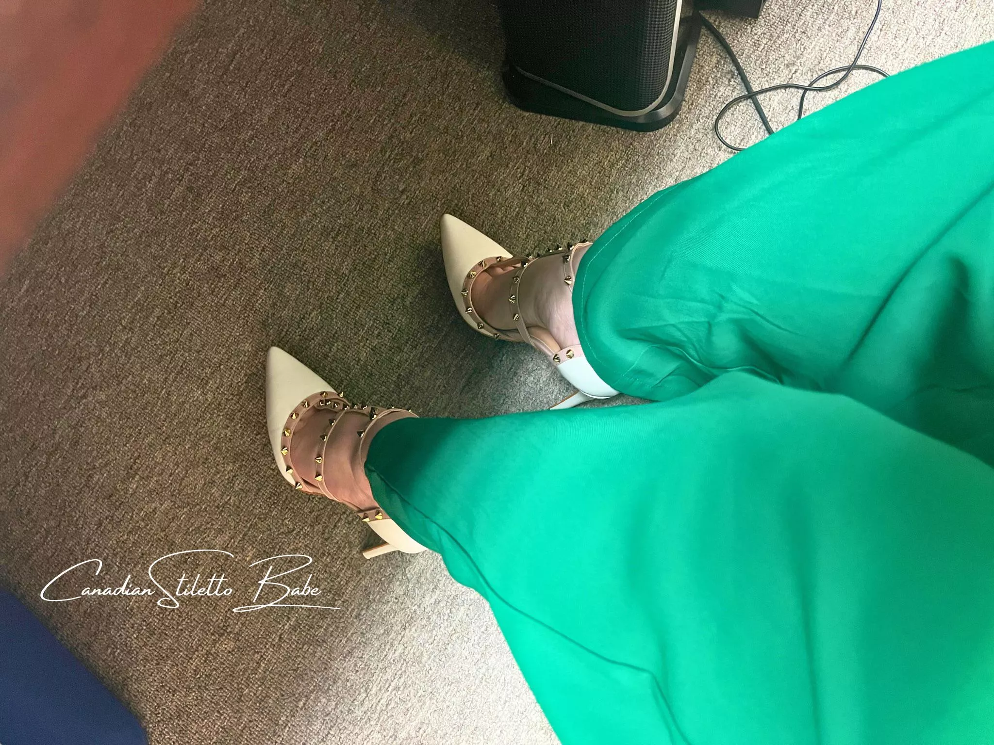 Quick pic under the desk  posted by CanadianStilettoBabe