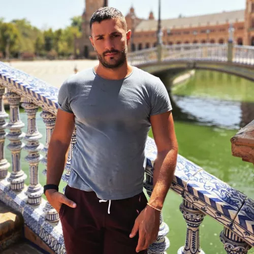 Sunburn is going to legit be my villain origin story. 😢 by SedentaryPedant