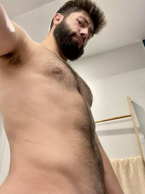 Where are you burying your face first? ⚡️ by AxlRagnarok