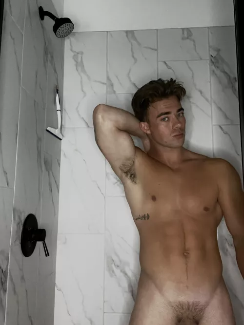 Who’s gunna sniff my sweaty pits after the gym? I never wear deodorant, hope that’s not an issue by vohsrotk