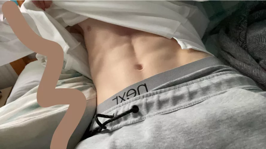 18, dm me by No_Resident7105