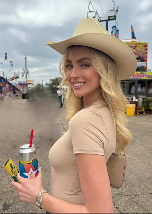 Alexa Pollock by BeerGoggles2022