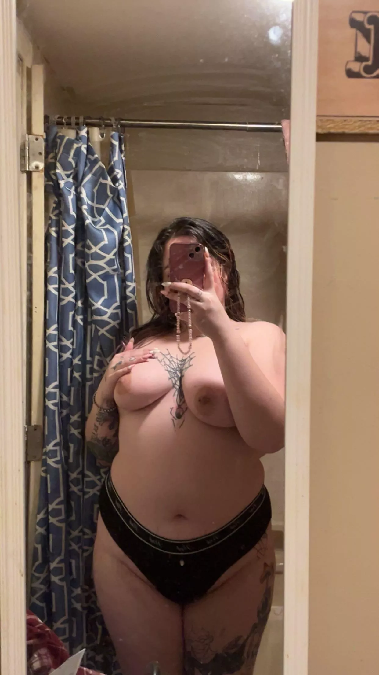 Belly needs to get bigger posted by HussyTussle