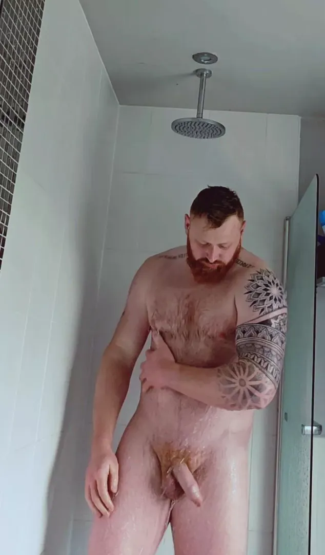 Bit of shower fun 😉 by sfp_gho57