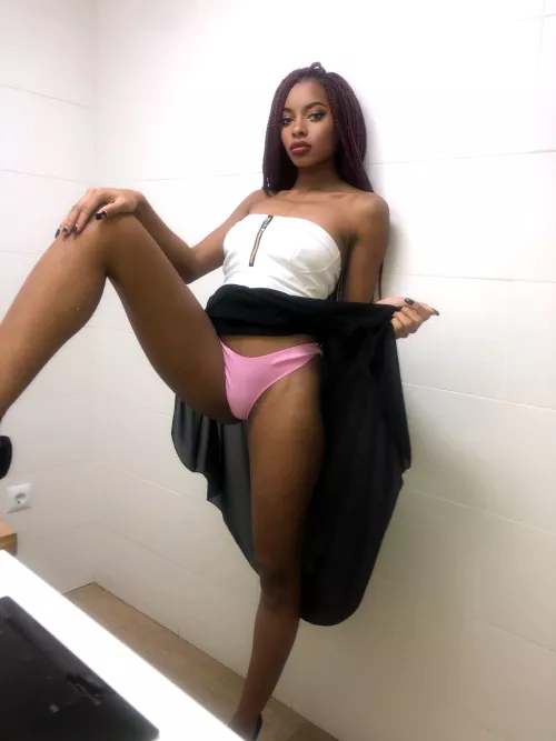 Clean and ready for your tongue by LatLinababy