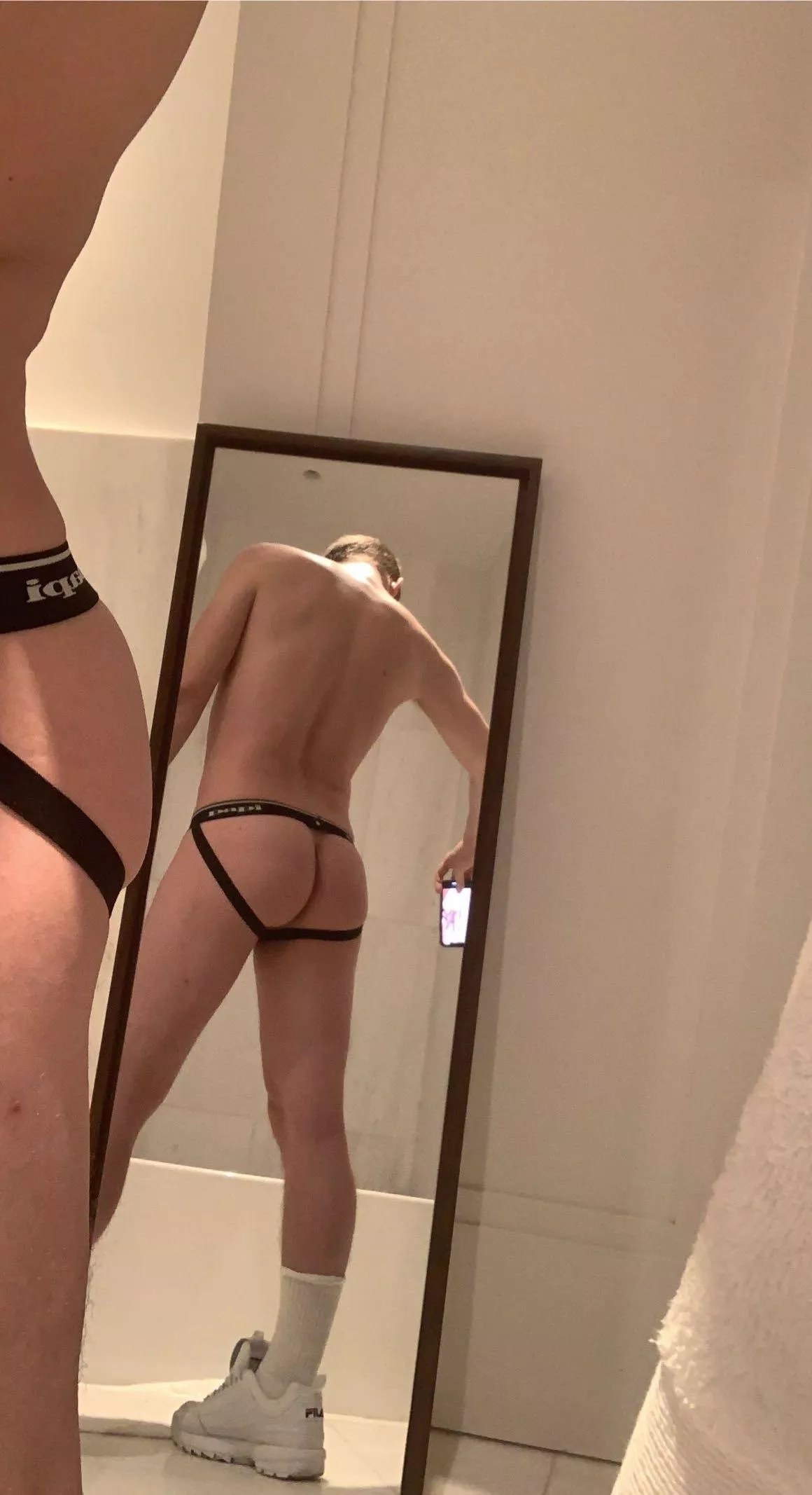 Do you guys like jocks? posted by kah_925