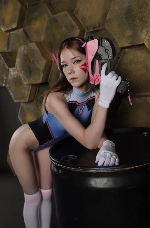 D.Va by litl_mia by aloftsiphon