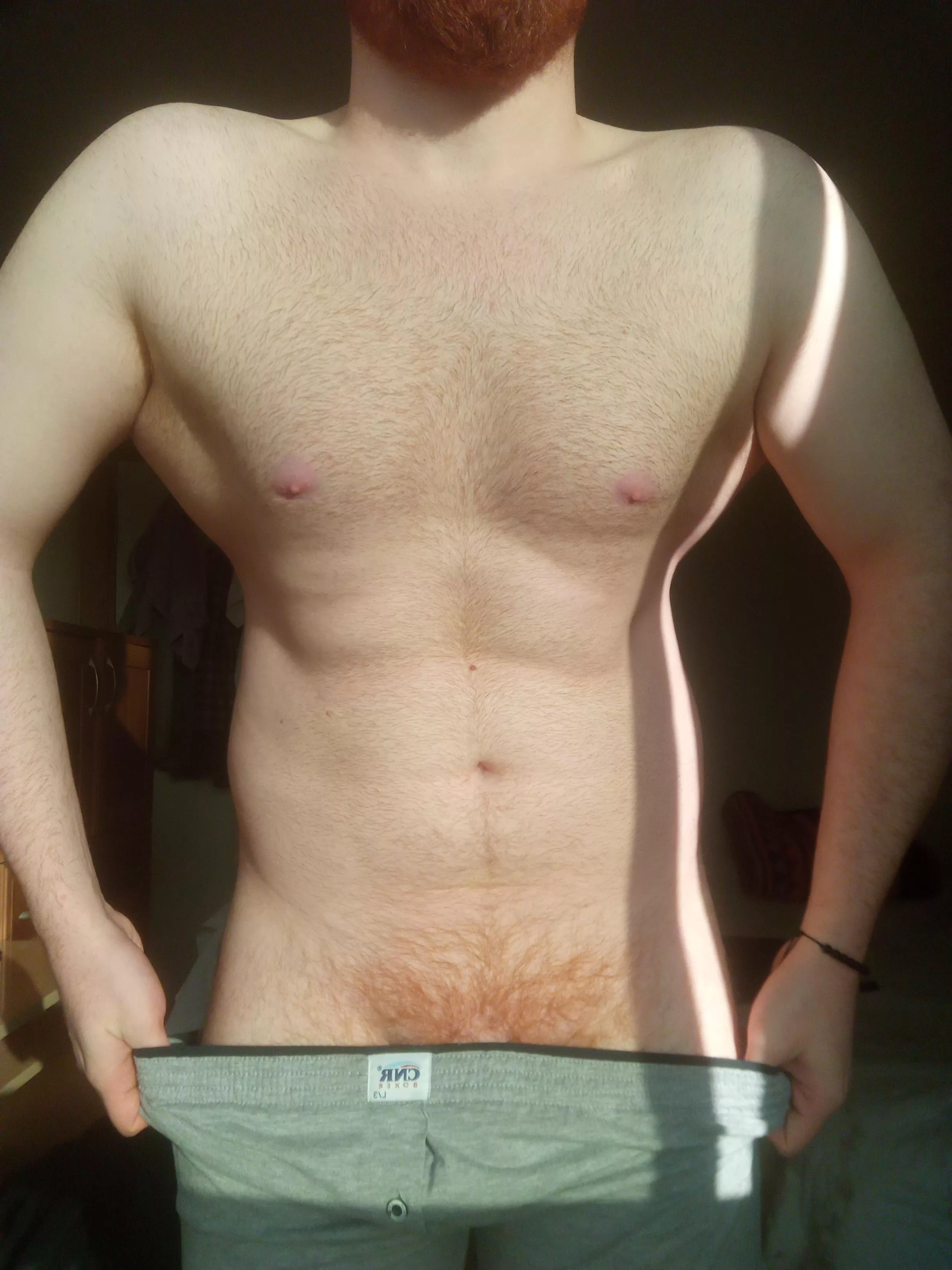 Halfway through making out I lower my boxers and you see my pubes are also red. Wyd? posted by Beneficial_Fly_3362