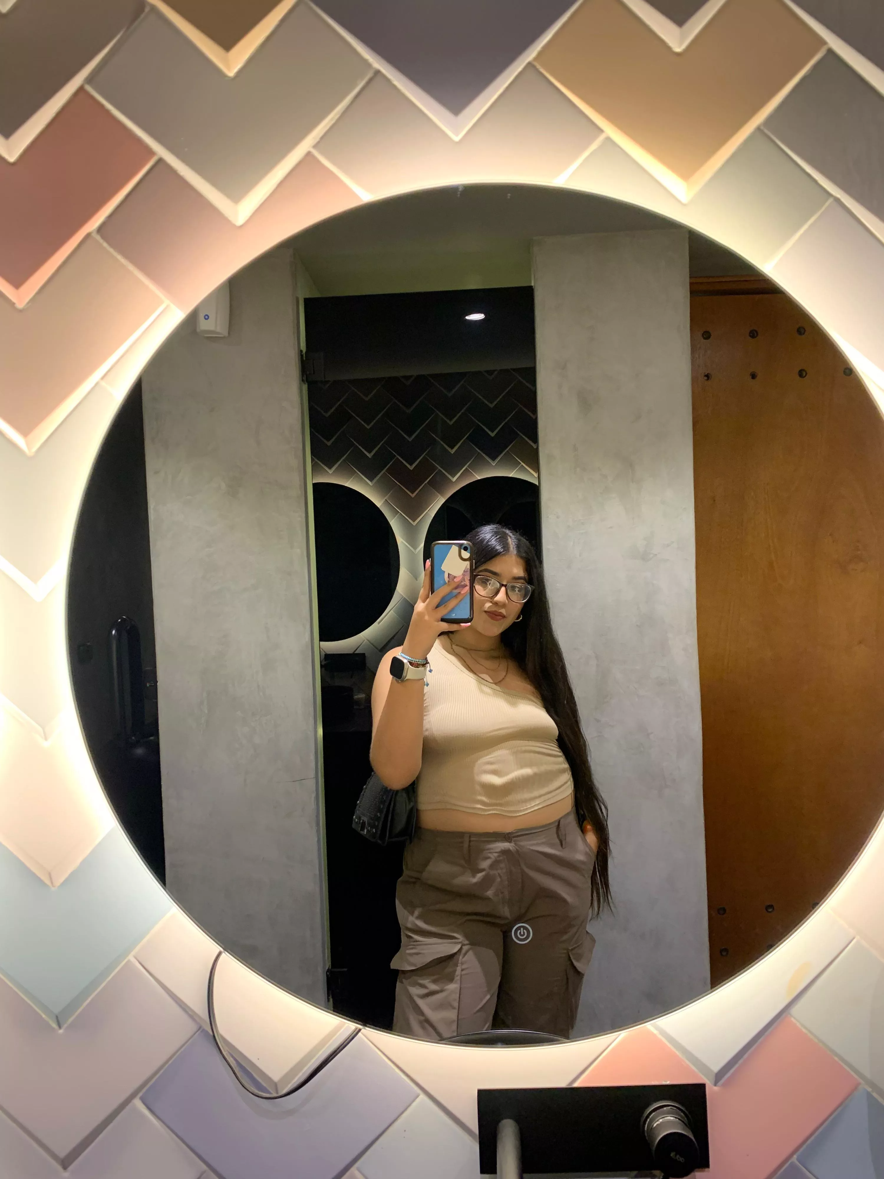 Hello, what would you like me to eat today? 🐷🍕 posted by AfterBarnacle4021