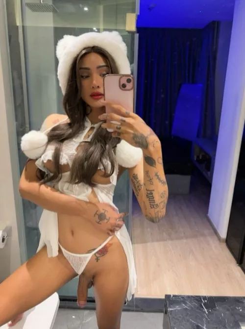 I'm really cute but I have a huge cock, would u still date me? by AdorableGirlfriend-