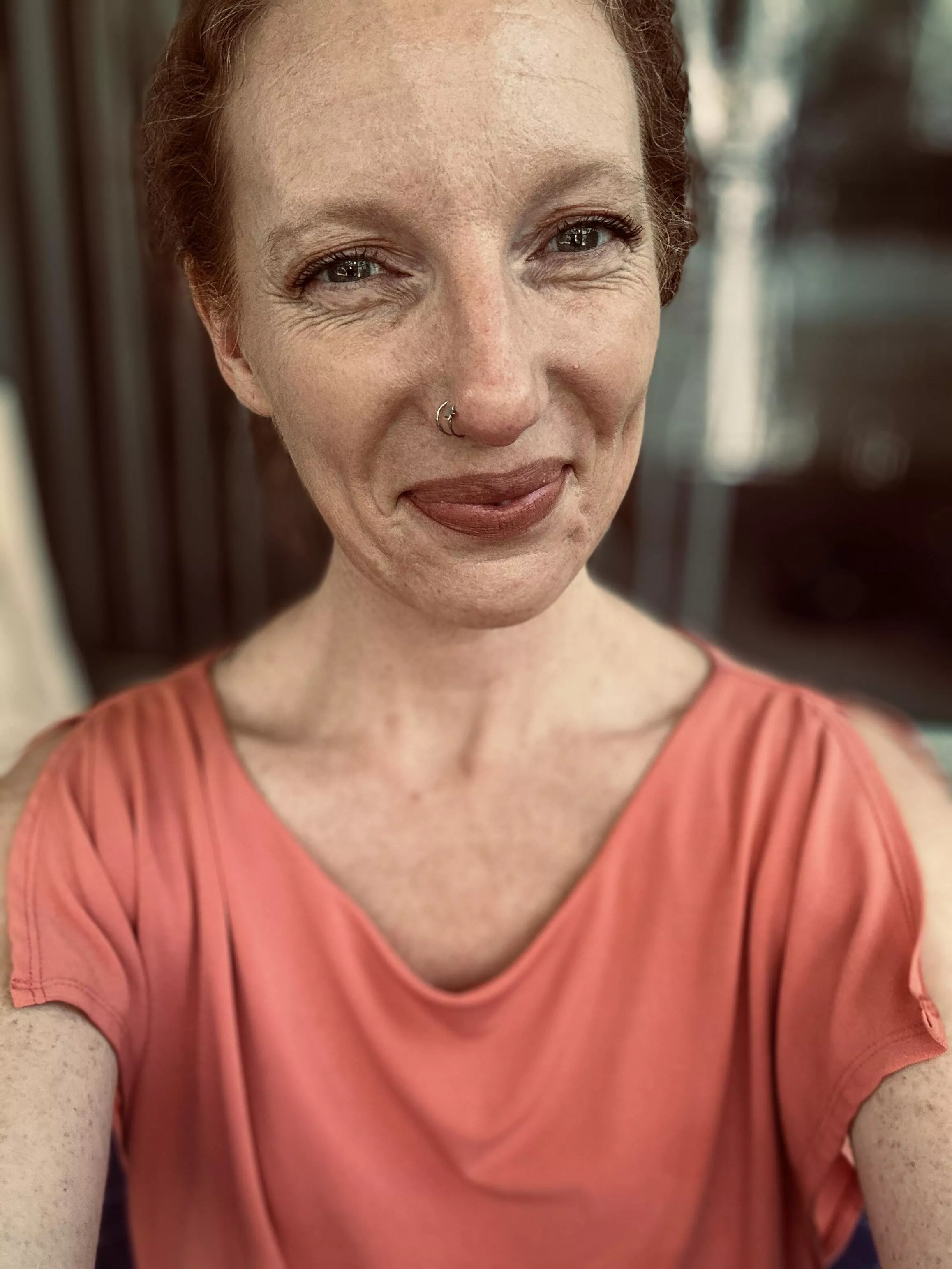 [IRTR] I look sweet but not innocent posted by RedAfricanButterfly