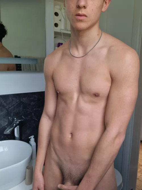  looking as good as i feel after my session today? (m) by guirfy