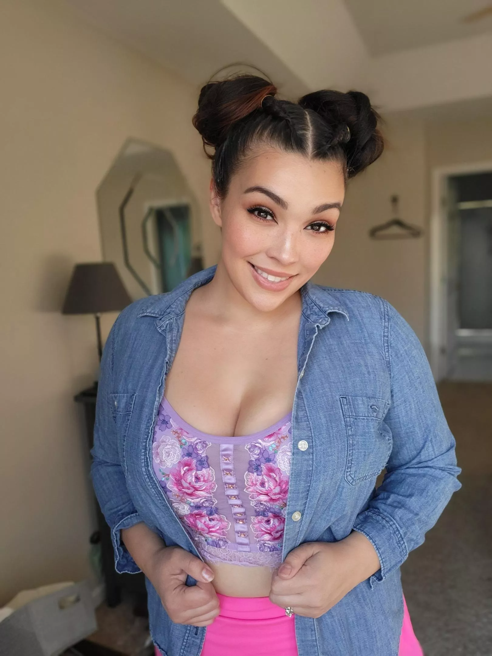 My first post here, happy Friday! [F] 💜 posted by Stock-Ad5976