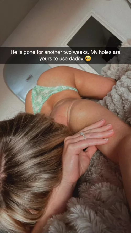 My husband is out of town again, took me about 30 minutes to send this snap to a friend  by Aintshesomthin