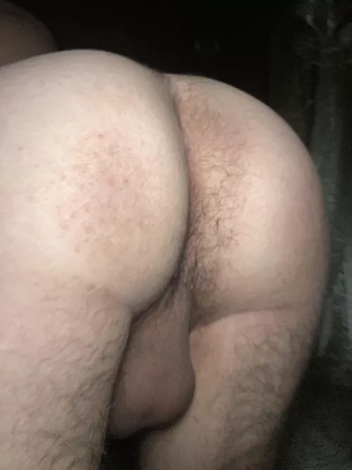 Send me a photo in the position you want and I will return it to you by InterestingSpeaker69