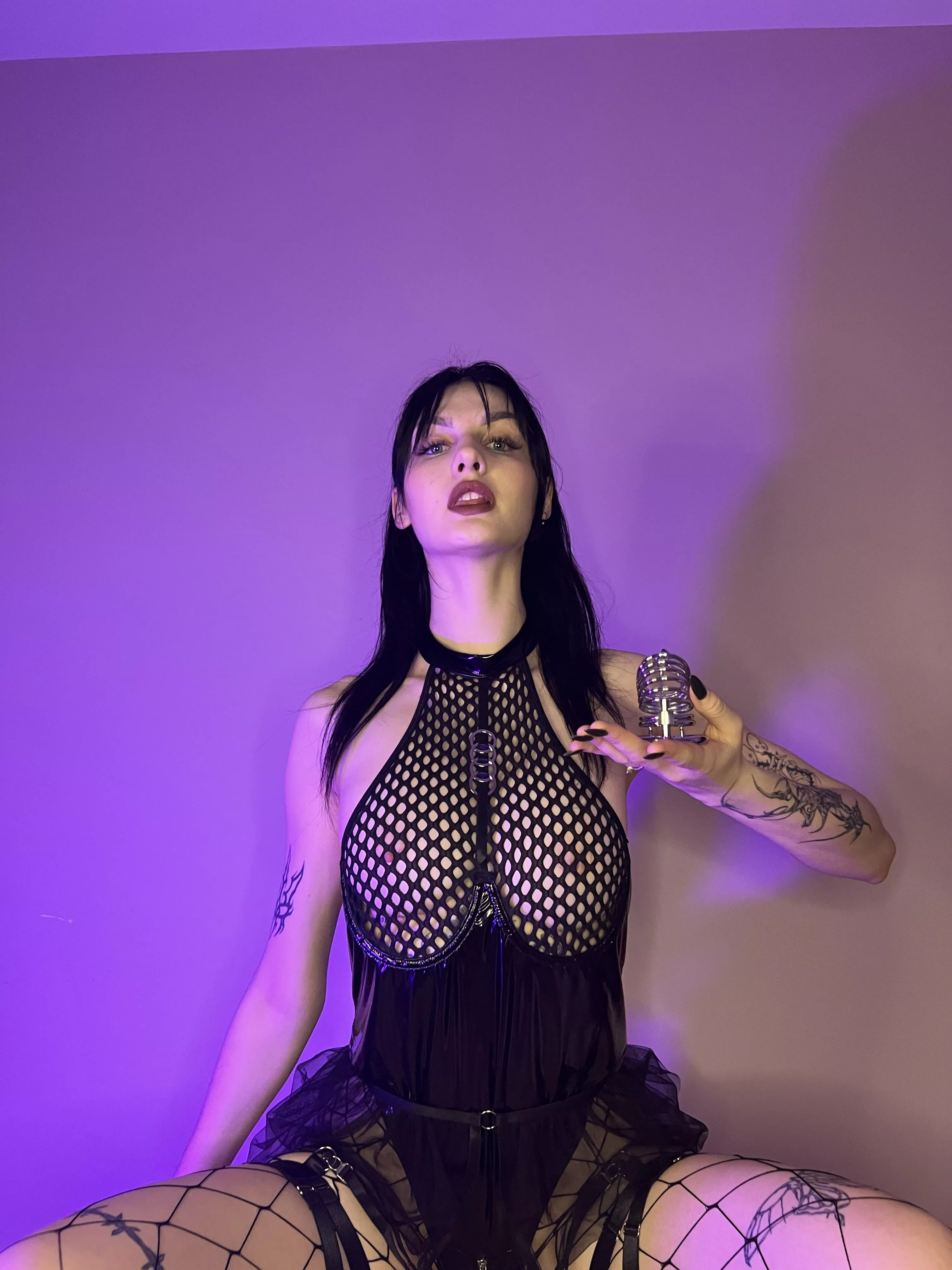 What are you doing here, I'll put this cage on you posted by PrettyFaceDirtySoul