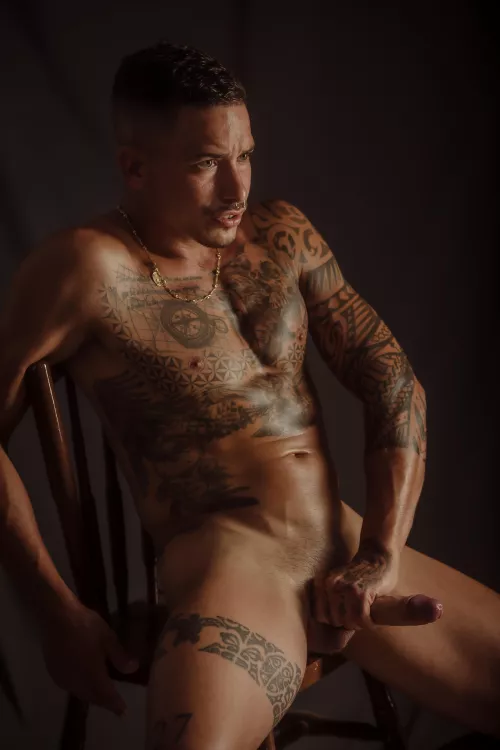 After having a photo session my camera records how I cum by sauldelaroca