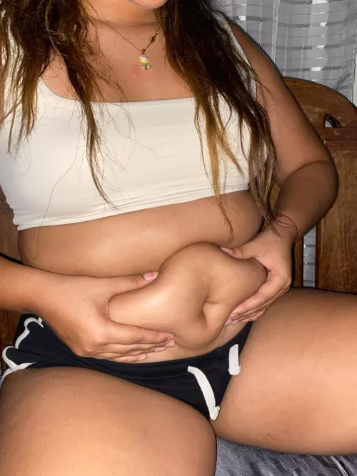 Baby pig 🐷🐷 by AfterBarnacle4021