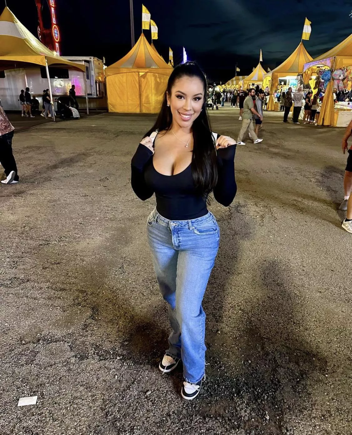 Fair 🎡🎠🎢 posted by OutrageousItem1922