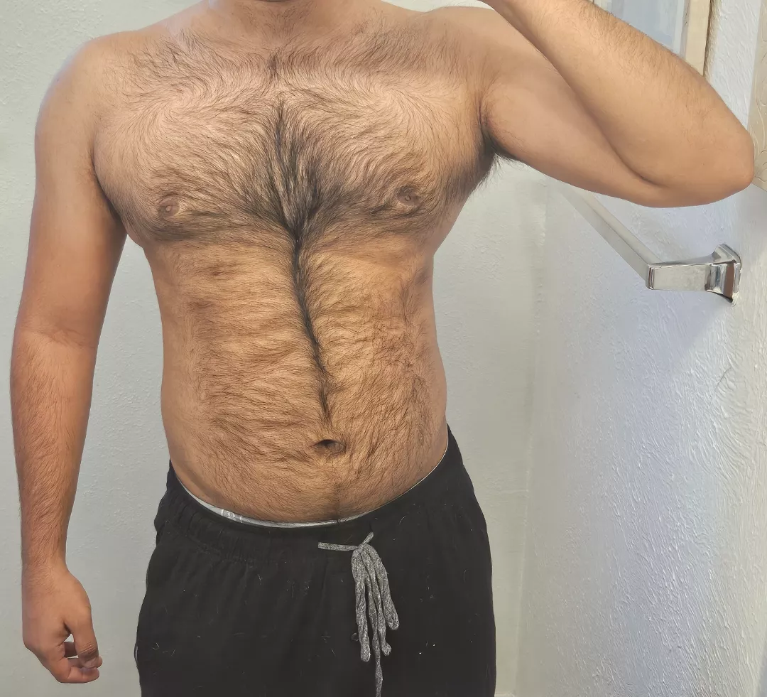 First post here! For your viewing pleasure!  posted by CaptSchwanzKopf