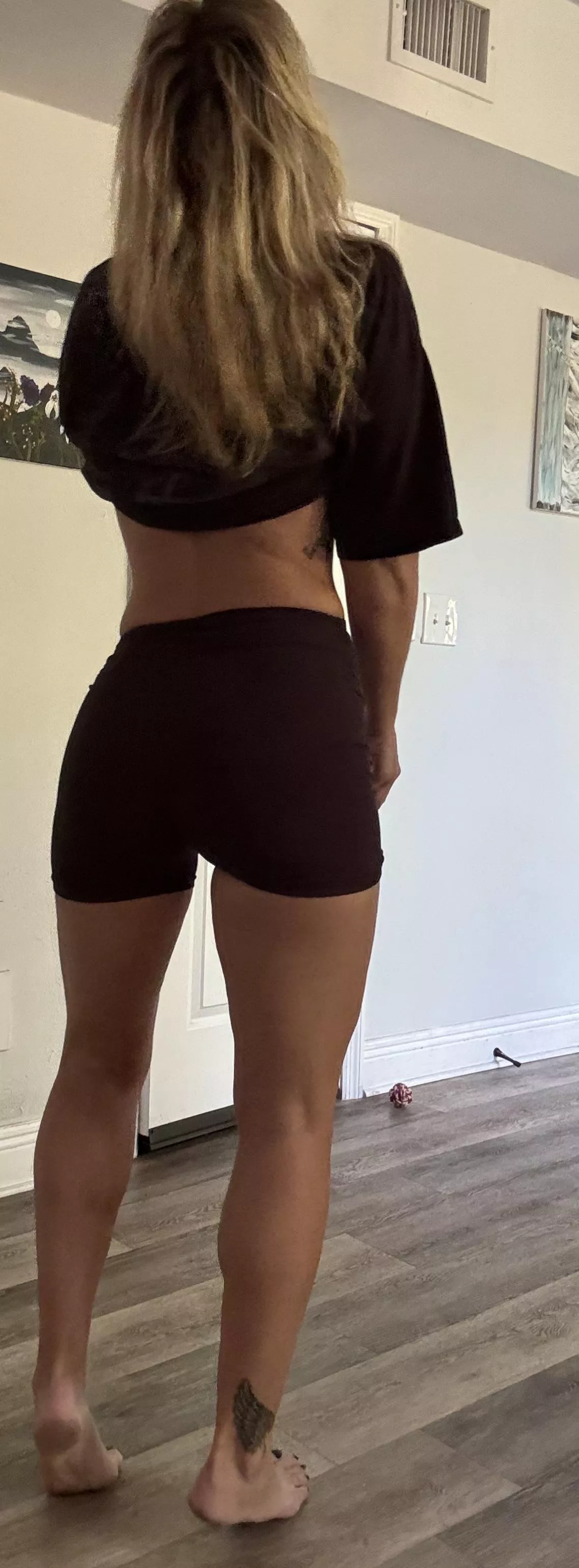 Good morning babies posted by SettingVisible419