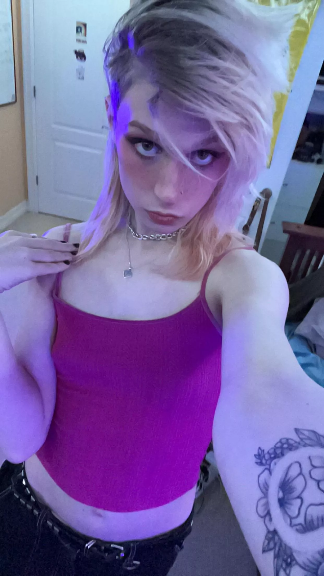 hellooo posted by No-Signal9517