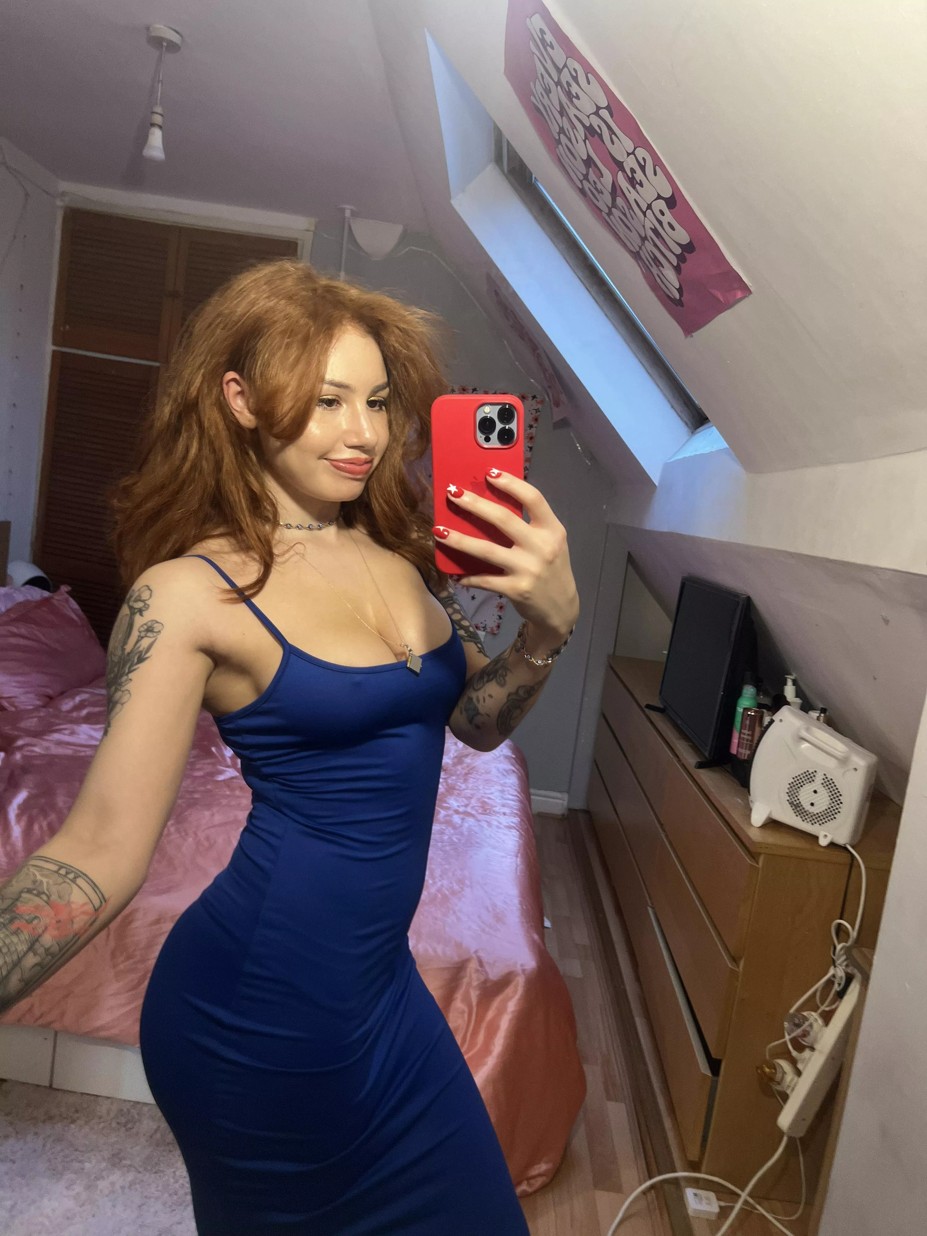 How fast would you rip this dress off me posted by redheadrosethornz