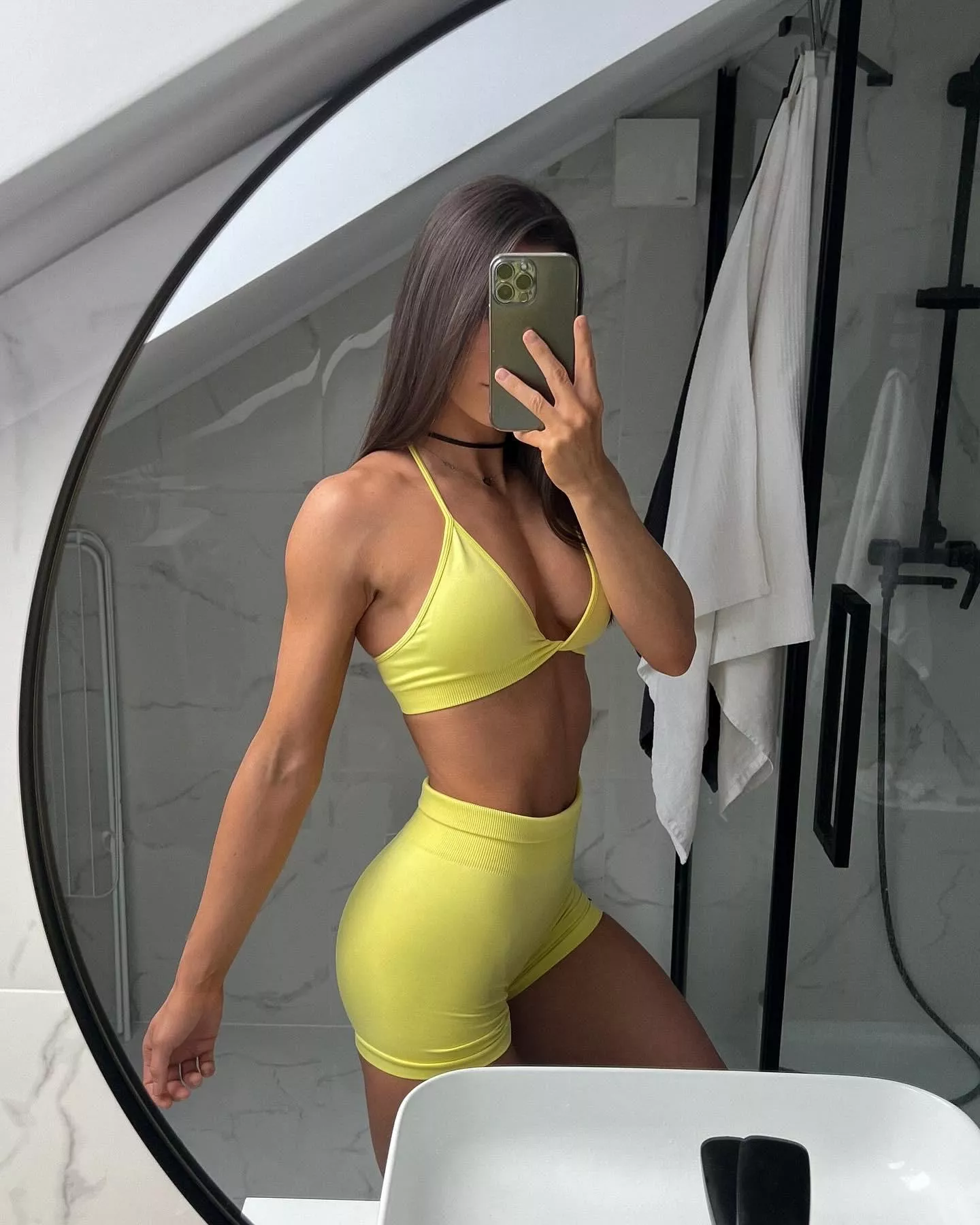 how's the view? posted by linasphysiquexxx