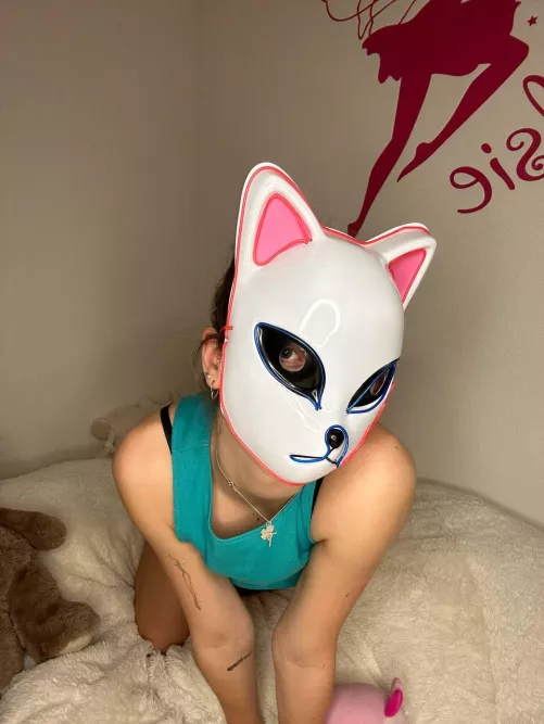 I hope this tiny 18yo kitty gets you hard by basham95