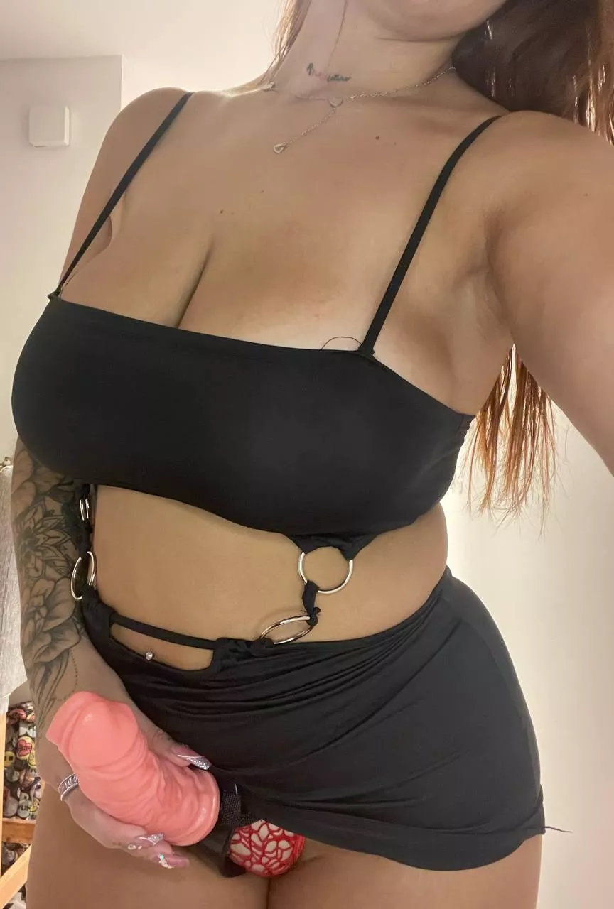 I know, it's hard to decide if you're going to give me your ass or eat my cock first posted by Embarrassed-Coat665