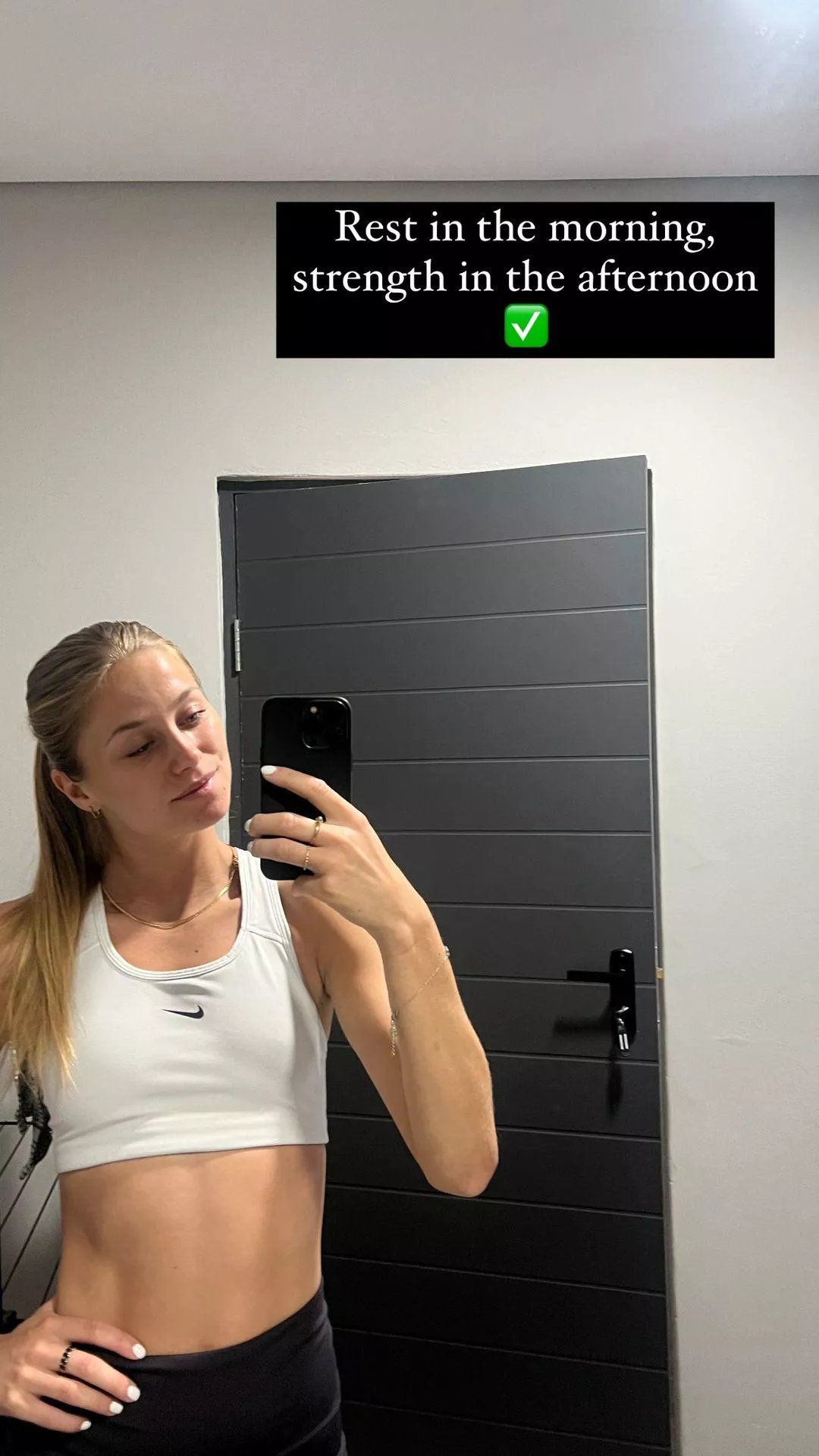 Julia Samuelsson - Swedish Runner  posted by Macarena99