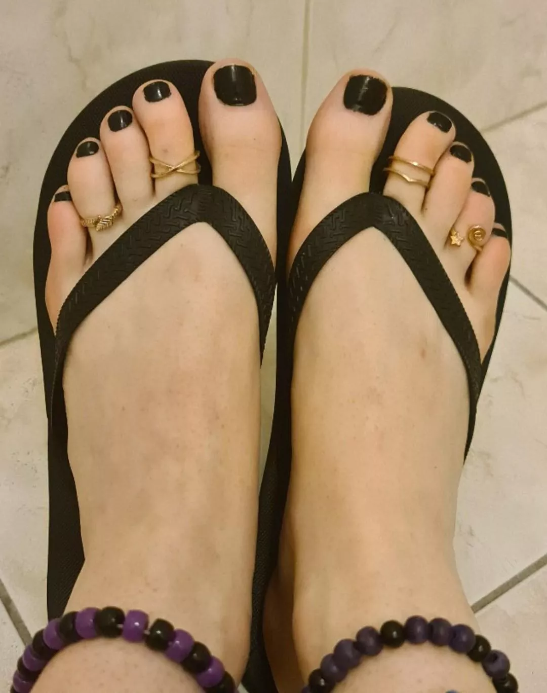 Now that it's spring I'm starting to wear flip flops outside again 😋 😈  posted by FemboyFootPrincess