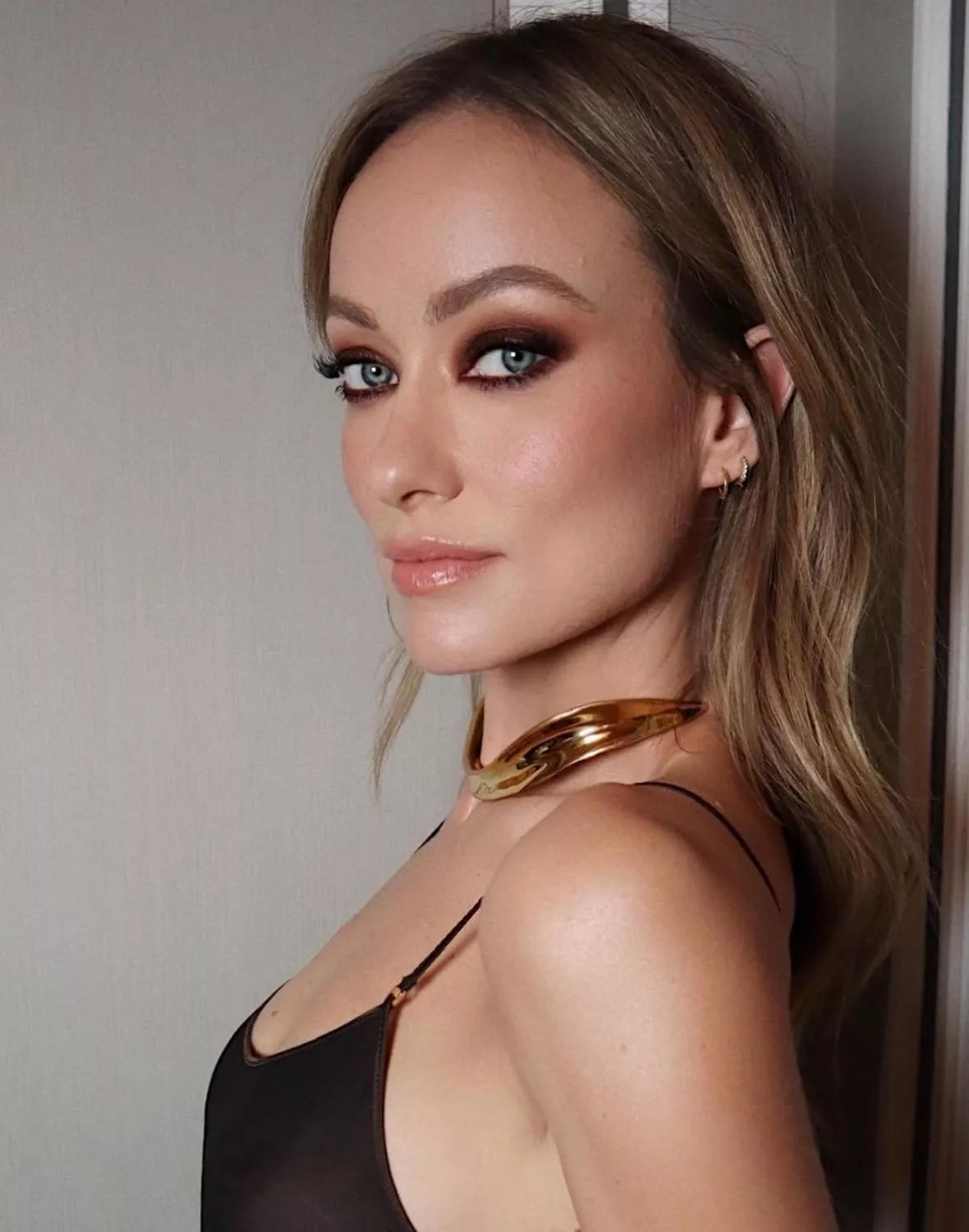 Olivia Wilde posted by mj_euro_girl