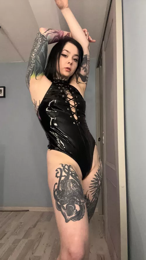 Shiny dreams and dirty desires. I'm here to fulfill them all. by acidpie_official