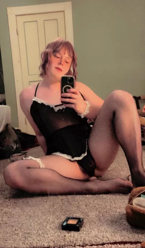 Showing my face for the first time 🙈 by xxhali